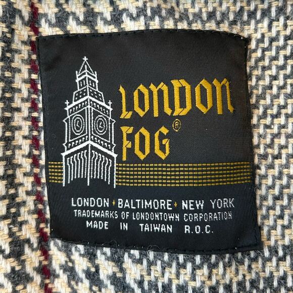 VTG London Fog Double Breasted tan  Houndstooth wool zip liner trench coat. 10R - Picture 9 of 11